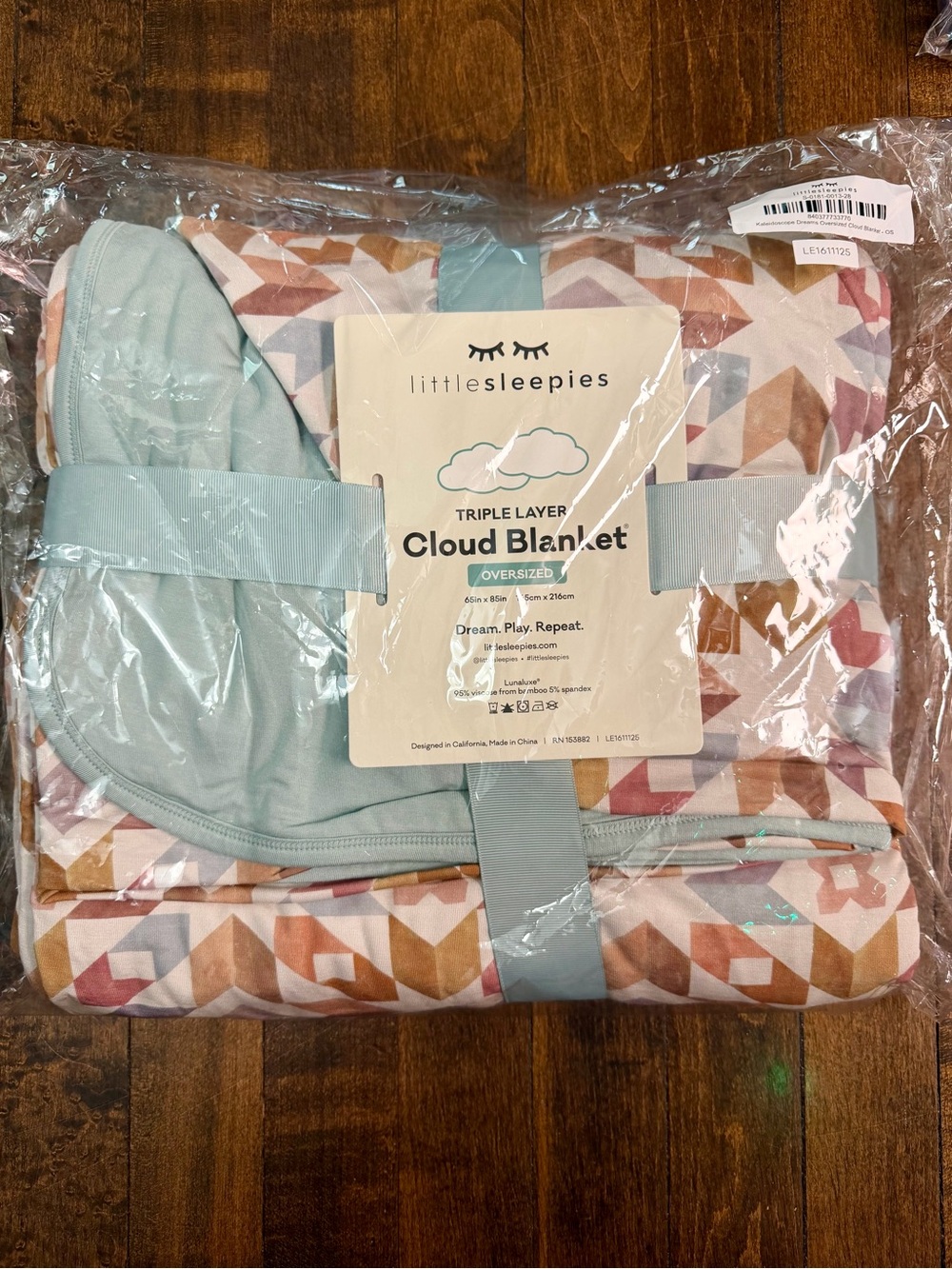 NEW IN BAG-Little Sleepies Oversized Kaleidoscope Dreams Cloud